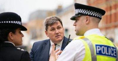 Minister orders police not to ignore shoplifters just because they are starving