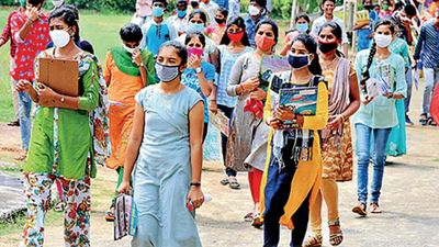 Andhra Pradesh: Students shift to new age courses in the digital era