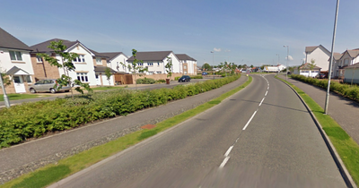 Attempted murder in Moodiesburn as cops hunt black Nissan Qashqai