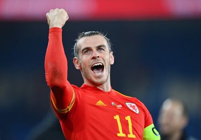 Gareth Bale in Wales squad for World Cup play-off after shrugging off back issue