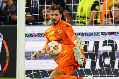 Eintracht Frankfurt keeper Kevin Trapp on penalty preparation which helped him save Aaron Ramsey's spot-kick
