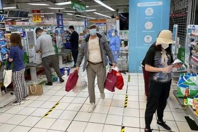 Shanghai to reopen subways in slow easing of Covid lockdown