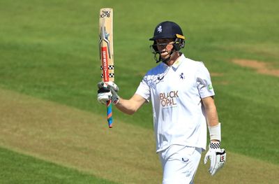 Zak Crawley outdone by Ben Compton as Kent start strongly at Northamptonshire