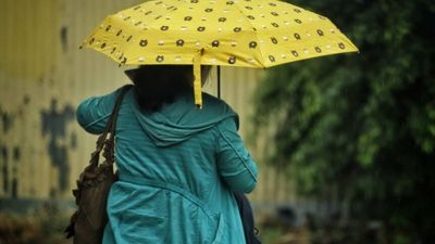 BOM warns of more rain, possible flash flooding and cooler weather for parts of Queensland