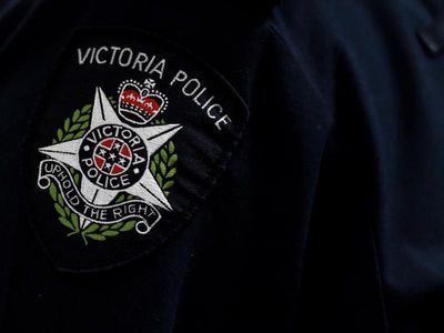 Police officer charged with gun offences