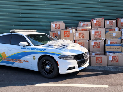Why Did This Man Approach A Florida Inspection Station With One Ton Of Cannabis Neatly Packed In A U-Haul?