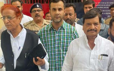 SP leader Azam Khan released from prison