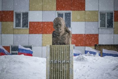 Ukraine war casts a chill in Norwegian Arctic town