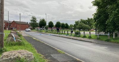 Gang on motorbikes fire at man as police called to reports of shooting