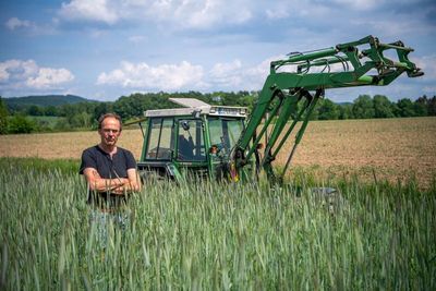 Backed by Greenpeace, farmer sues VW over climate change