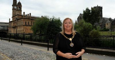 Provost Lorraine Cameron urges Renfrewshire Council members to change 'poor opinion' of politicians by improving lives