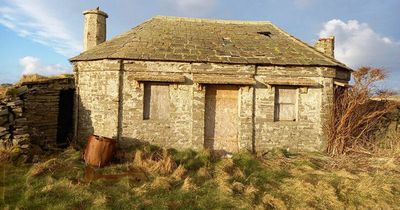 Tiny Scottish island lodge surrounded by beautiful beaches on sale for just £35k