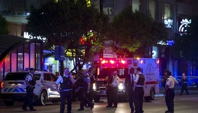 2 killed, 7 wounded in downtown mass shooting among 14 shot across Chicago Thursday