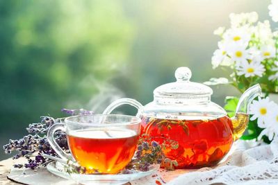 International Tea Day: Luxury tea and its beauty hacks
