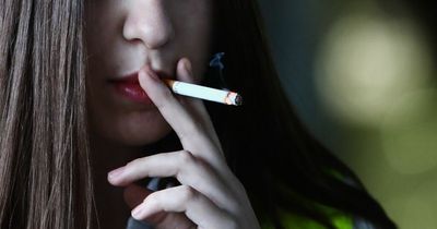Smoking singletons three times more likely to 'be left on the shelf' than non-smokers