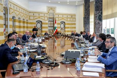 Lebanon cabinet passes financial recovery plan during last session