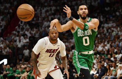 NBA Twitter reacts to Jayson Tatum’s big Game 2 against Heat