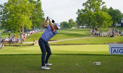 Justin Thomas grabs early clubhouse lead in PGA Championship with second consecutive 67 at Southern Hills Country Club