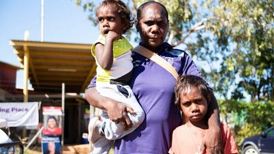 Lack of interpreters and 'unprecedented' challenges leave some remote NT voters in the lurch this election