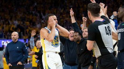 Stephen Curry Dagger Seals Game 2 for Warriors Over Mavs