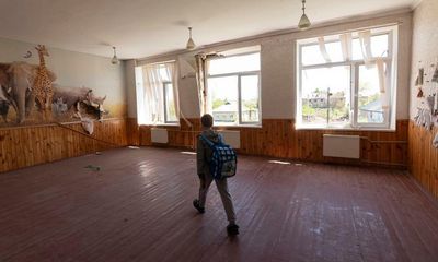 Children back in school after cleanup in traumatised Ukrainian village