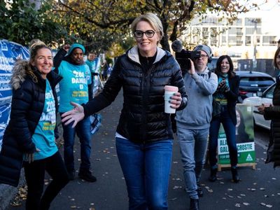 Independents Daniel, Spender set to win