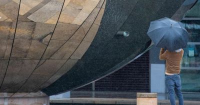 UK weather: Met Office says Atlantic low-pressure will bring washout week