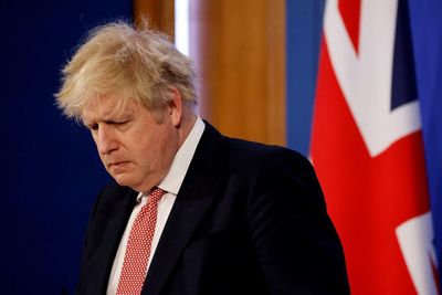 Boris Johnson under pressure to explain meeting with Sue Gray