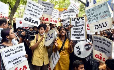 DU Associate Prof Ratan Lal granted bail by court in Shivling remarks case