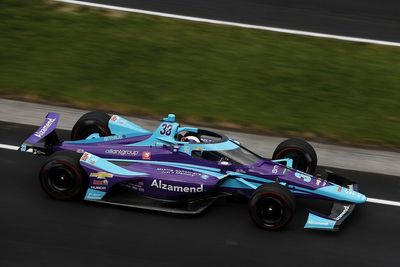 Indy 500: Carpenter, Dixon head last practice before qualifying