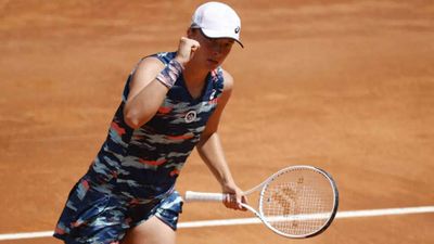 'Expectations around me are higher', says Swiatek ahead of French Open