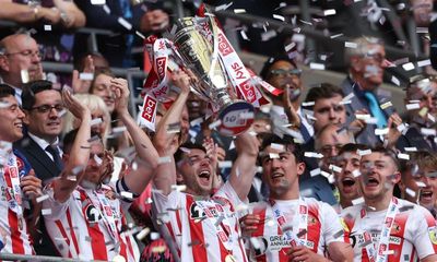 Sunderland soar back to Championship with playoff final win over Wycombe