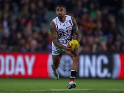 Saints coach heaps praise on King, Hill