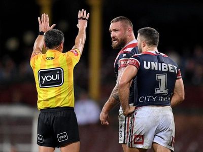 Waerea-Hargreaves avoids ban over ref rant