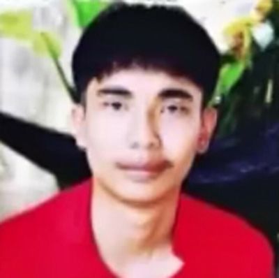 Haircut monster, angry lender cops it, free head-kick