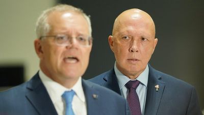Peter Dutton emerges as frontrunner as Liberals seek new leader to replace Scott Morrison