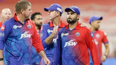 IPL 2022, MI vs DC: RCB clinch final playoff berth as Delhi Capitals stumble against Mumbai Indians