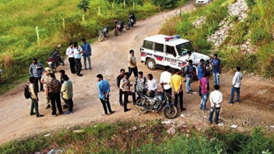 Shifting mobile phone locations of encounter cops bust lies, says Supreme Court panel