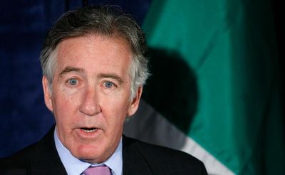 Top US Democrat visits UK ministers over threat to Northern Ireland Protocol