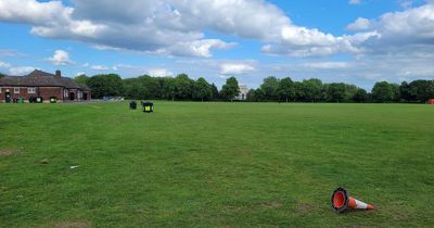 Travellers move from Nottingham park after bailiffs arrive