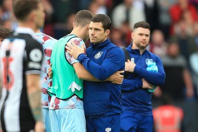 Burnley vs Newcastle LIVE: Premier League latest and updates as Callum Wilson goals relegate Clarets