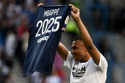 Mbappe in position of power at PSG after agreeing to new deal