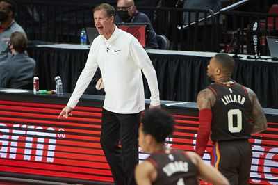 Sources wonder if Terry Stotts may not command respect from Lakers