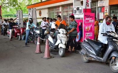 Petrol price down by ₹9.50, diesel by ₹7.30 in Andhra Pradesh