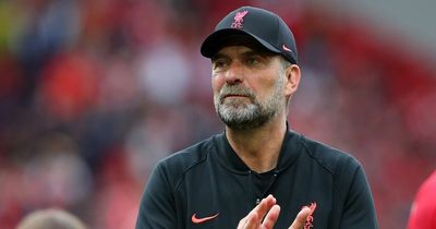 Jurgen Klopp congratulates Pep Guardiola as Man City beat Liverpool to title