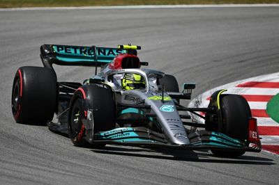 Hamilton reflects on what might have been in stunning drive