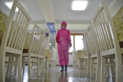 North Korea's fever cases under 200,000 for 2nd day amid silence on aid offer