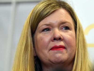 Liberals weigh up options for party leader