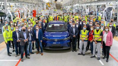 Germany: Volkswagen Starts Production Of ID.4 In Emden