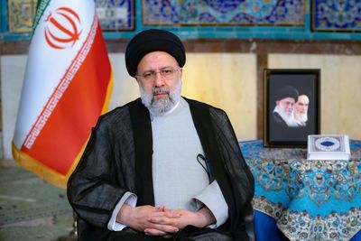 Iran will 'avenge' killing of Guards colonel: president